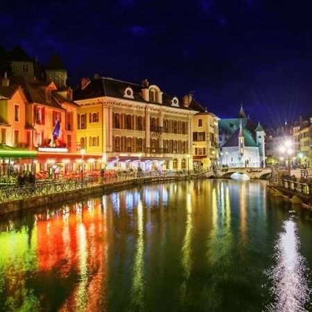 La Perle Carnot - Vieille Ville Annecy Exterior photo