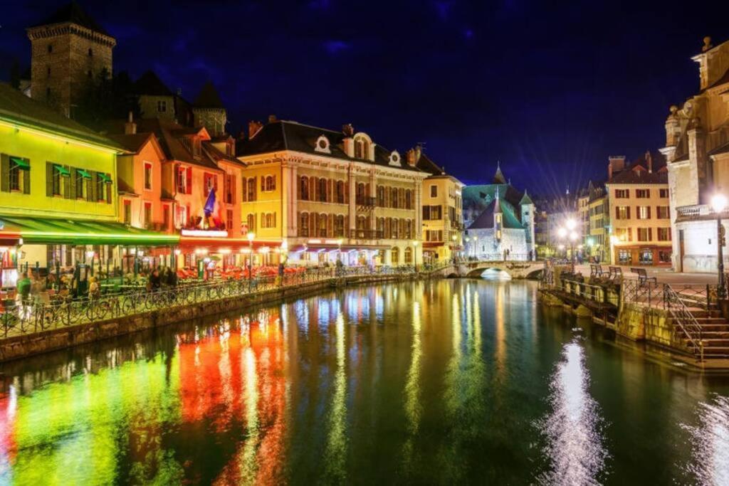 La Perle Carnot - Vieille Ville Annecy Exterior photo